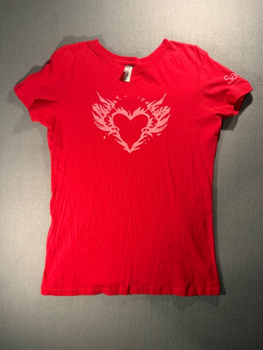 Saga Red Graphic Heart T-Shirt Size XXL